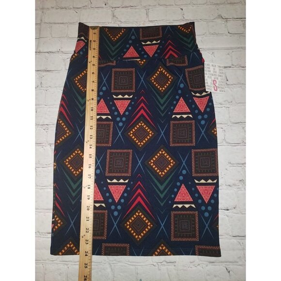 Nwt Lularoe Cassie Pencil Skirt Black Multi Geometric print Women's Size Small - Picture 2 of 4